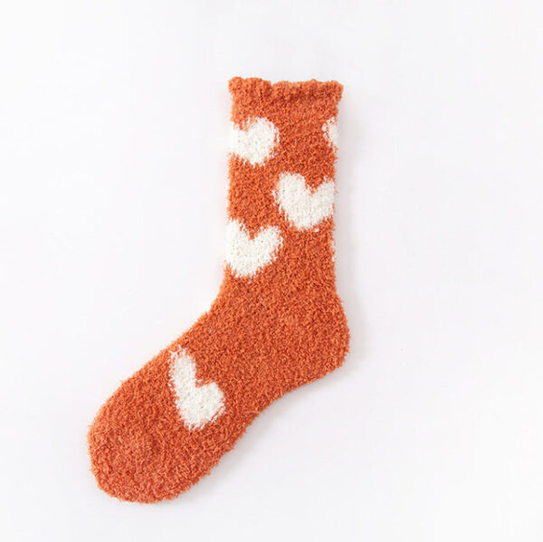 Heart matching fuzzy socks for couples - Image 9