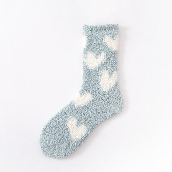 Heart matching fuzzy socks for couples - Image 8